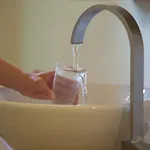فيرينفونينغ هيرشن شقة *